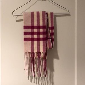 Burberry cashmere scarf